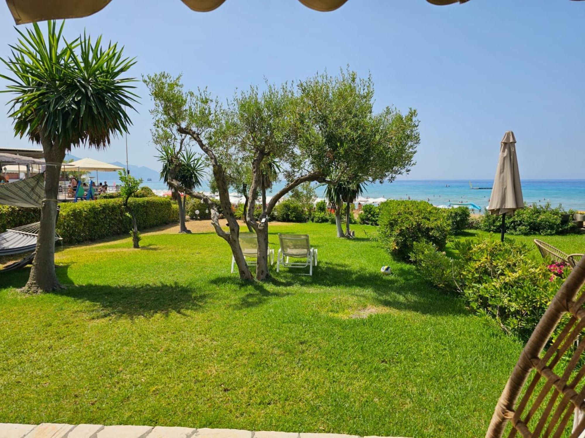 Glyfada Beachfront Apartment A3G Экстерьер фото