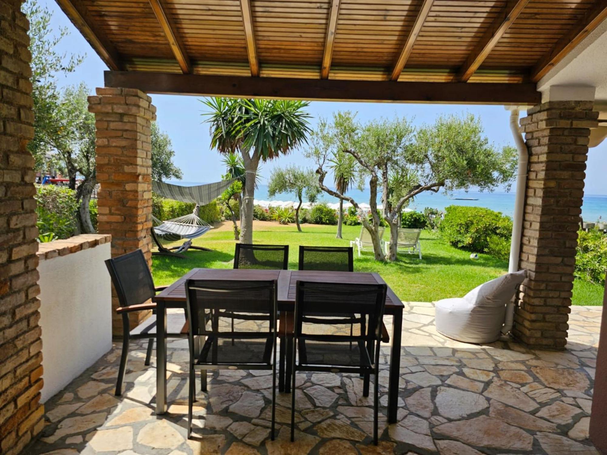 Glyfada Beachfront Apartment A3G Экстерьер фото